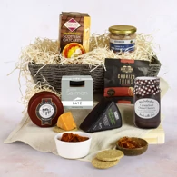 Farmhouse Lunch Hamper Basket